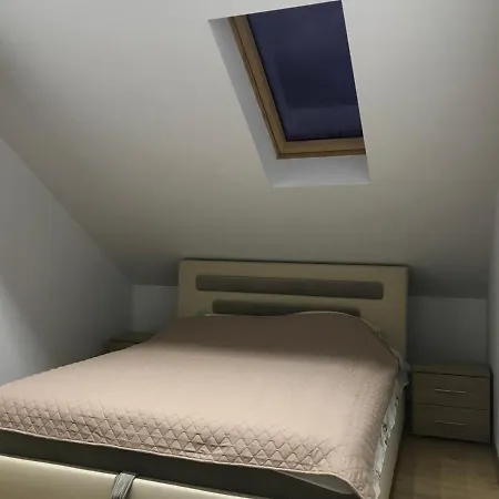 Cicovic Apartamento